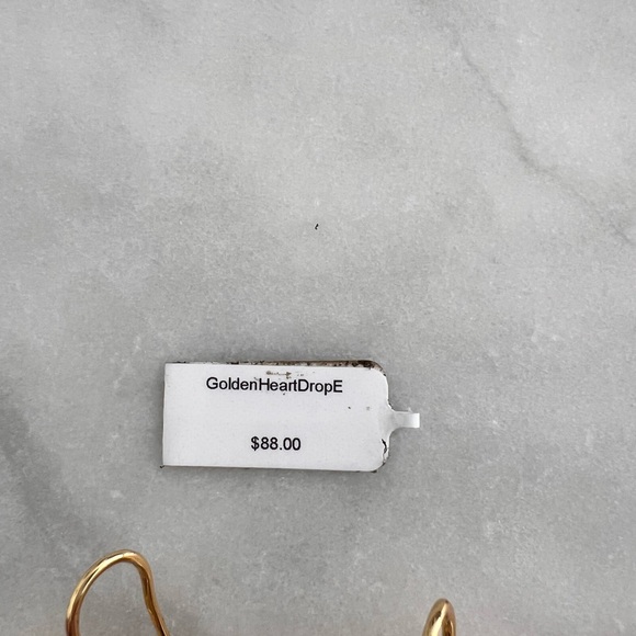 Large Golden heart drop earrings 18 CT gold plated Brass 1” drop - Picture 2 of 3